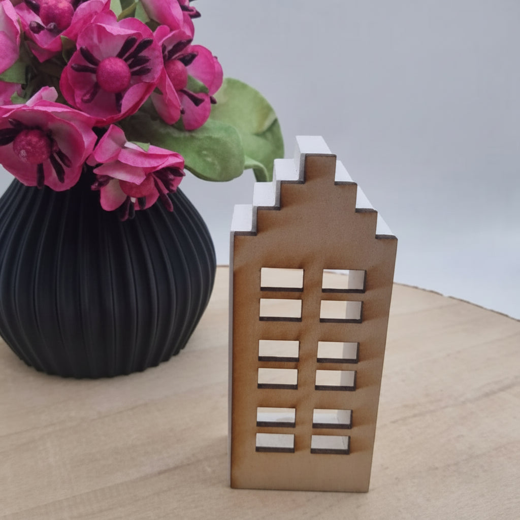 Ballonlicht Haus Motiv Nr 1 aus Raysin als moderne Hausdekoration für Fensterbank, Tischdeko und selbstgemachte Geschenkideen
