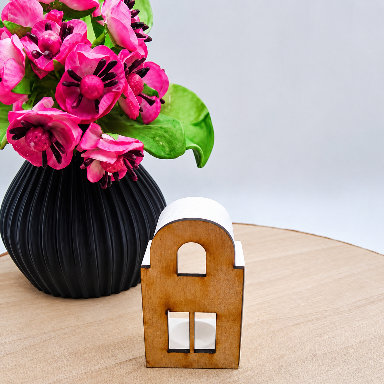 Ballonlicht Haus Motiv Nr 5 aus Raysin als moderne Hausdekoration für Fensterbank, Tischdeko und selbstgemachte Geschenkideen
