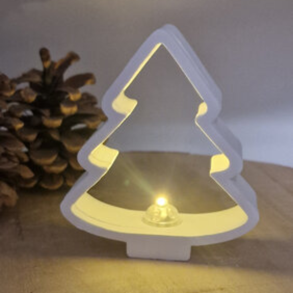 Gegossenes Ballonlicht Tannenbaum Vorderseite Rahmen einzeln aus Raysin mit Silikonform Gießform als kreative DIY Weihnachts Deko und Geschenkidee