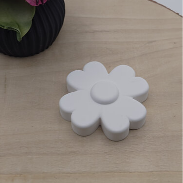 Blume aus Raysin als dekorativer Blickfang für kreative DIY Deko und Geschenkideen