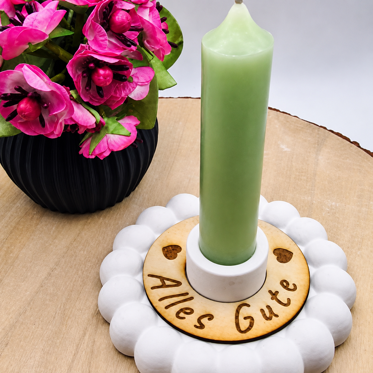 Bubble Kerzenhalter aus Raysin als stilvolle Wohndekoration für Kerzenarrangements, Tischdeko und moderne Wohnaccessoires