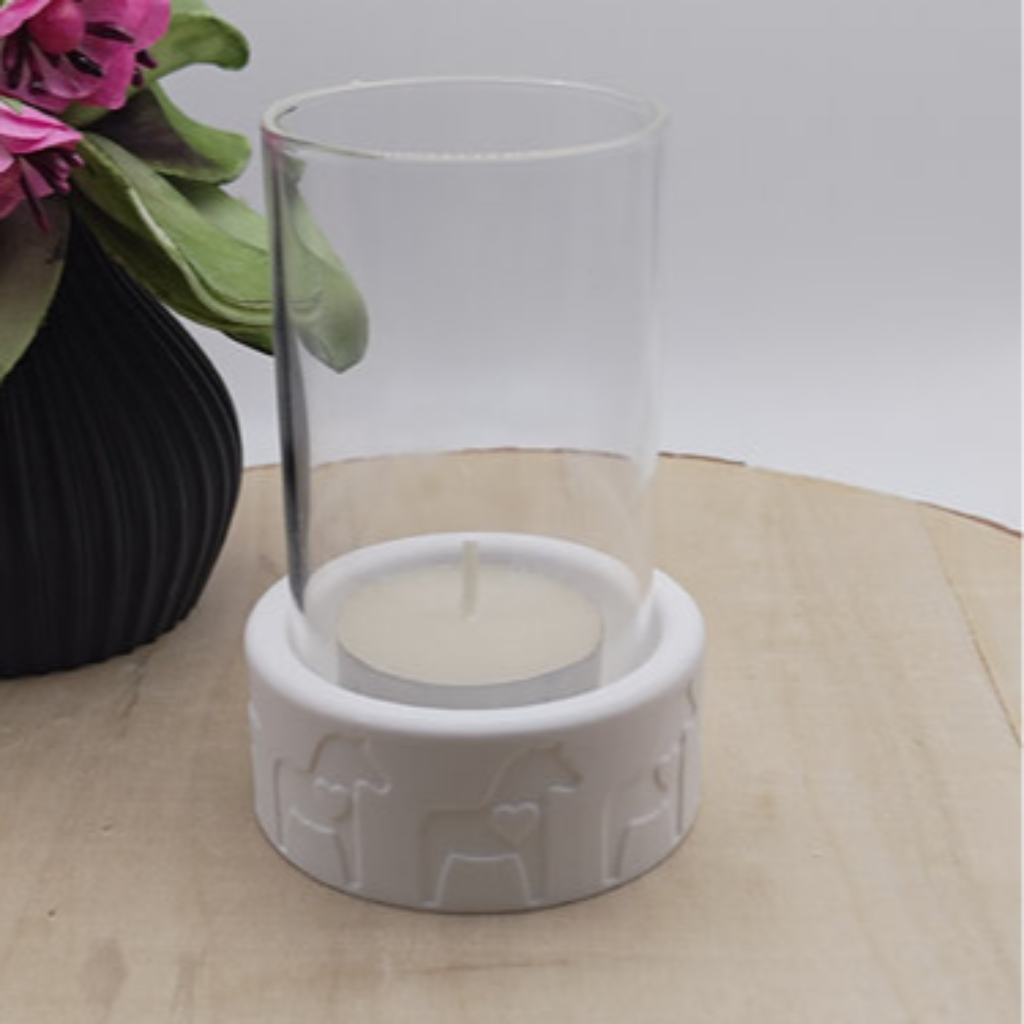 Teelicht Windlicht Dalapferd Herz aus Raysin gegossen mit Silikonform Gießform als skandinavische Wohn Deko und Geschenkidee
