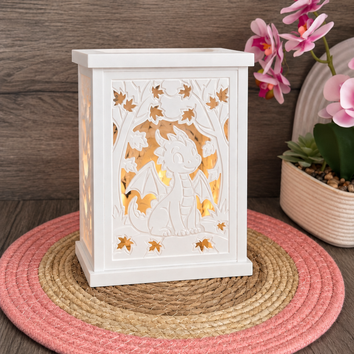 Herbstliche Drachenlaterne mit warmer LED-Beleuchtung