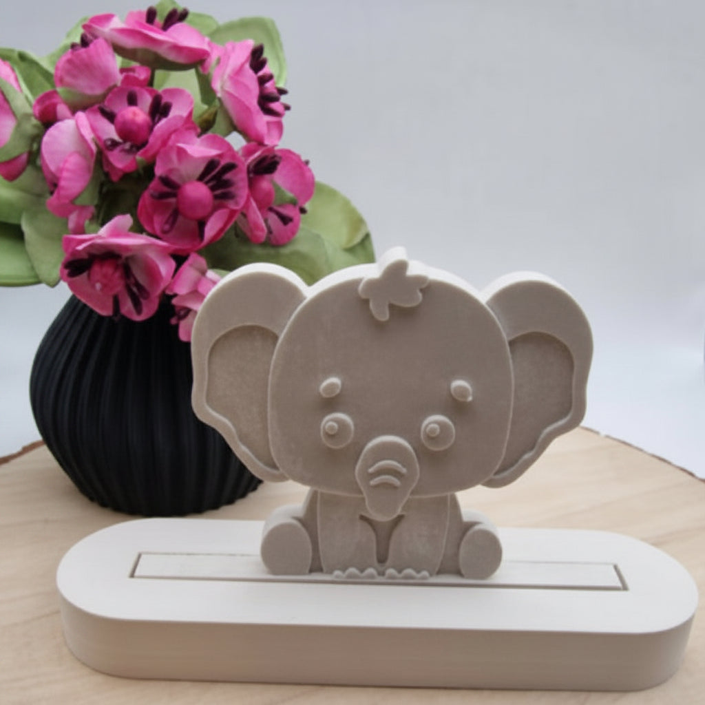 Einschieber Elefant aus Raysin als dekorativer Einsatz für Halterungen, Tierdeko, Kinderzimmerdeko und kreative DIY Gießprojekte
