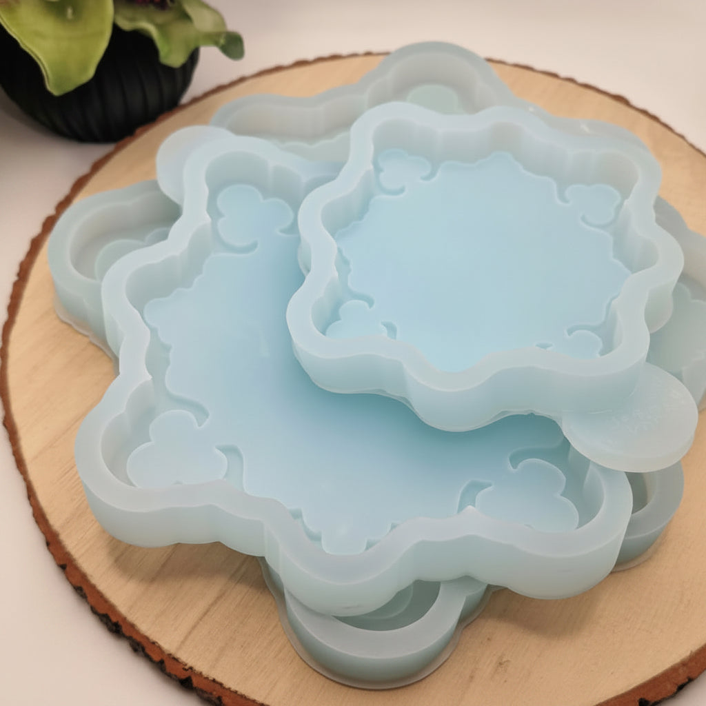 Gegossene Etagere Tablett 3-teilig ohne Loch aus Raysin mit Silikonform Gießform als moderne DIY Deko für Haushalt und Geschenkidee