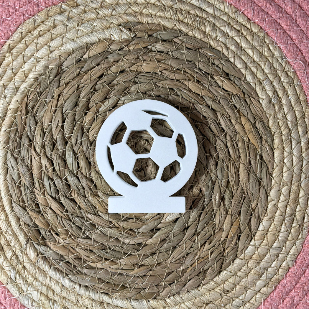 Fußball Einstecker aus Silikonform als sportliche Tischdeko für Serviettenständer aus Raysin oder Beton