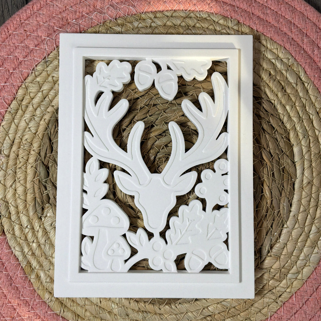 Detailreiche Gießform Laterne mit Hirschgeweih-Motiv für DIY-Dekoration aus Raysin, Beton oder Gips.