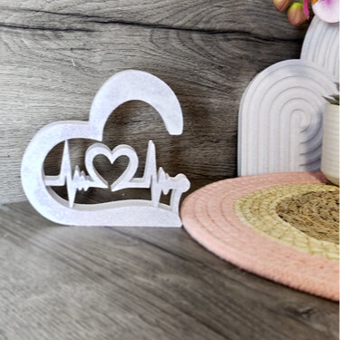 Herz mit Herzlinie Gießform aus Silikon für liebevolle Geschenkdeko, moderne Deko und kreative DIY Ideen