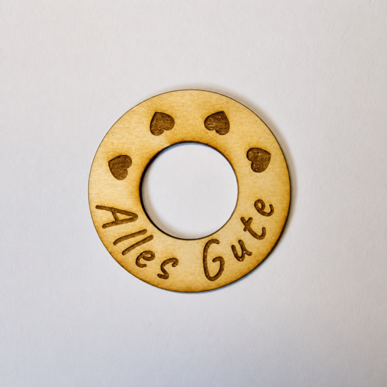 Lasergeschnittener Kerzenhalter aus Holz als dekoratives Element für Tischdeko, Wohndekoration und saisonale Arrangements