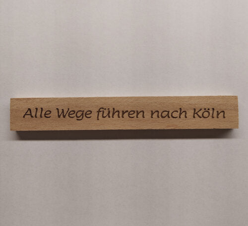 Setübersicht der gravierten Holz Klötzchen mit Köln Sprüchen für kölsche Deko und originelle Geschenkideen.