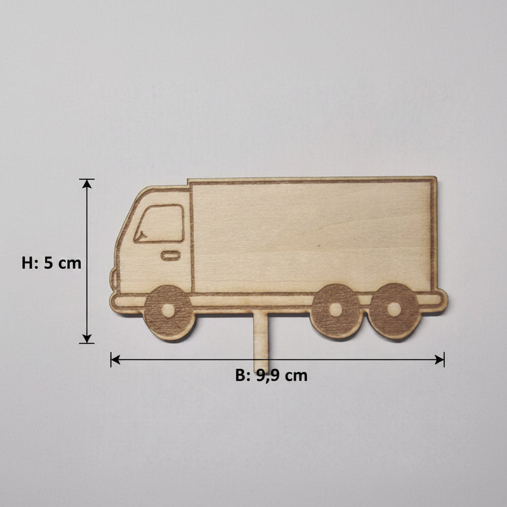 Detailaufnahme von Laserschnitt Fahrzeugen aus 2 mm Naturholz für kreative Dekorationen und Bastelarbeiten.
