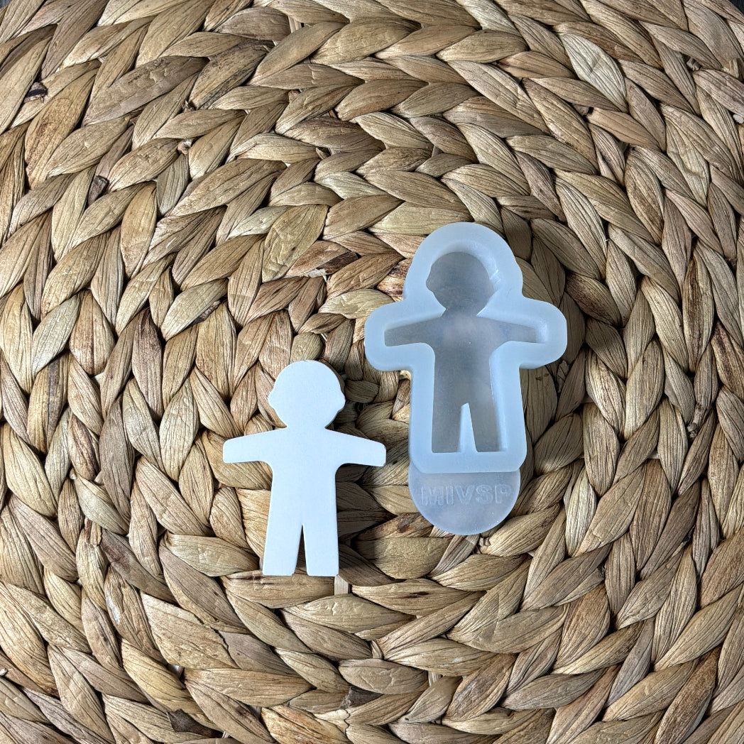 Personenfigur Frau aus Raysin als moderne Dekoration für Familienfiguren, Geschenkideen und selbstgemachte Deko