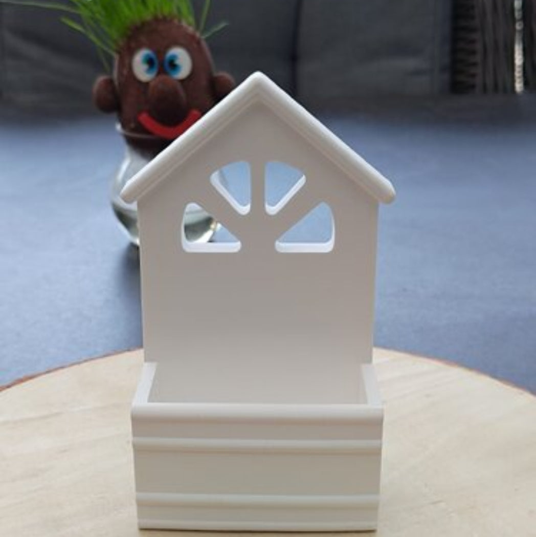 Gegossener Pflanzkasten Nr 2 aus Raysin mit Silikonform Gießform als kreative DIY Garten Deko und Geschenkidee für Pflanzen und Hausgestaltung