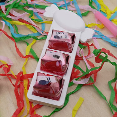 Schokohalter Bonbon aus Raysin als kreative Karnevalsdeko und originelle Geschenkidee