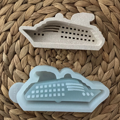 Silikonform Ballonlicht Kreuzfahrtschiff zum Gießen mit Raysin, Beton, Gips oder Keramikpulver für maritime DIY Deko und Lichtdeko.