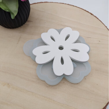 Silikonform Gießform Blume Anhänger zum Gießen von kreativer DIY Deko aus Raysin, Beton oder Gips