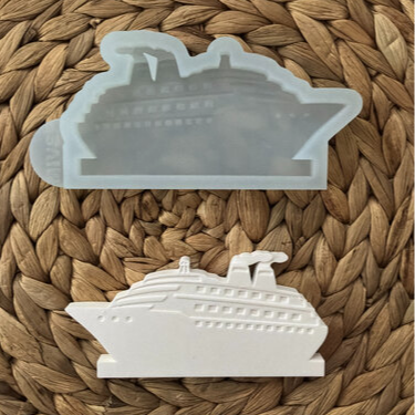 Silikonform Einschieber Kreuzfahrtschiff zum Gießen mit Raysin, Beton, Gips oder Keramikpulver für maritime DIY Deko und Lichtdeko.