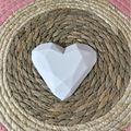 Silikonform facettiertes Herz zum Gießen mit Raysin, Beton, Gips oder Keramikpulver für kreative DIY Deko, Geschenkdeko und Herzensprojekte.