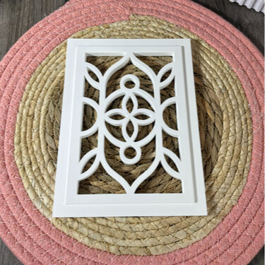 Gießform Laterne Ornament aus Silikon für selbstgemachte Laternen, dekorative Lichtobjekte und kreative Gießprojekte mit Raysin, Beton oder Gips.