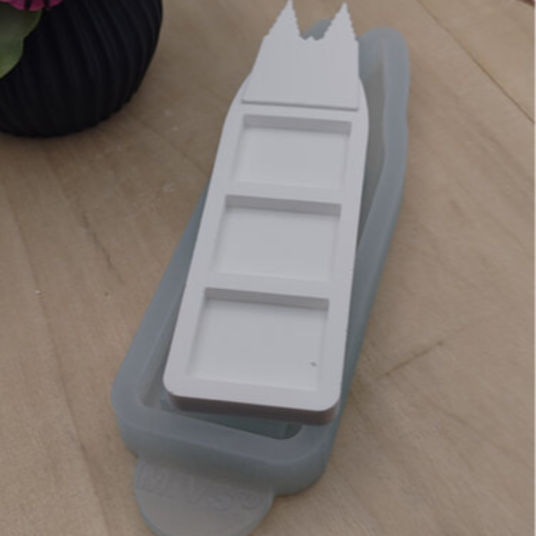 Silikonform Gießform Schokohalter Köln Dom kaufen für Raysin Beton Gips Keramikpulver DIY Schokoriegelhalter und kölsche Geschenkidee