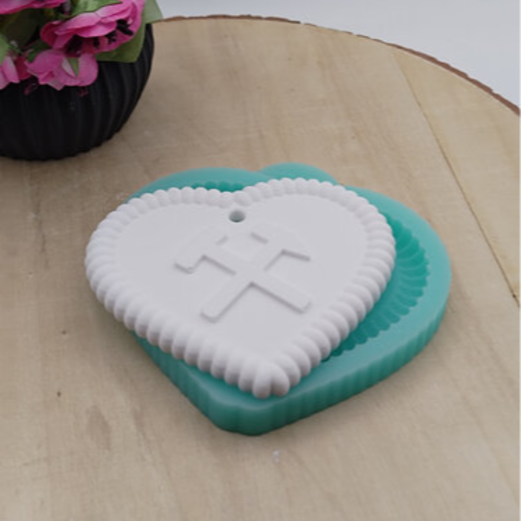 Silikonform Herzanhänger mit Ruhrpott Motiv für Raysin, Beton, Gips und Keramikpulver – dekorative Gießform für Ruhrpott Deko, Geschenkanhänger, Heimatdeko und kreative DIY Projekte