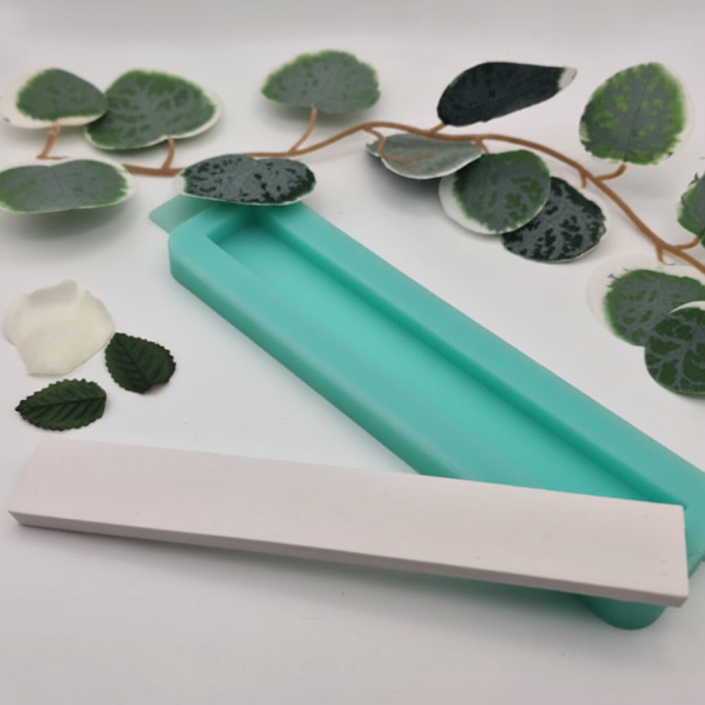 Silikonform Gießform Klötzchen zum Gießen von moderner DIY Deko aus Raysin, Beton oder Gips