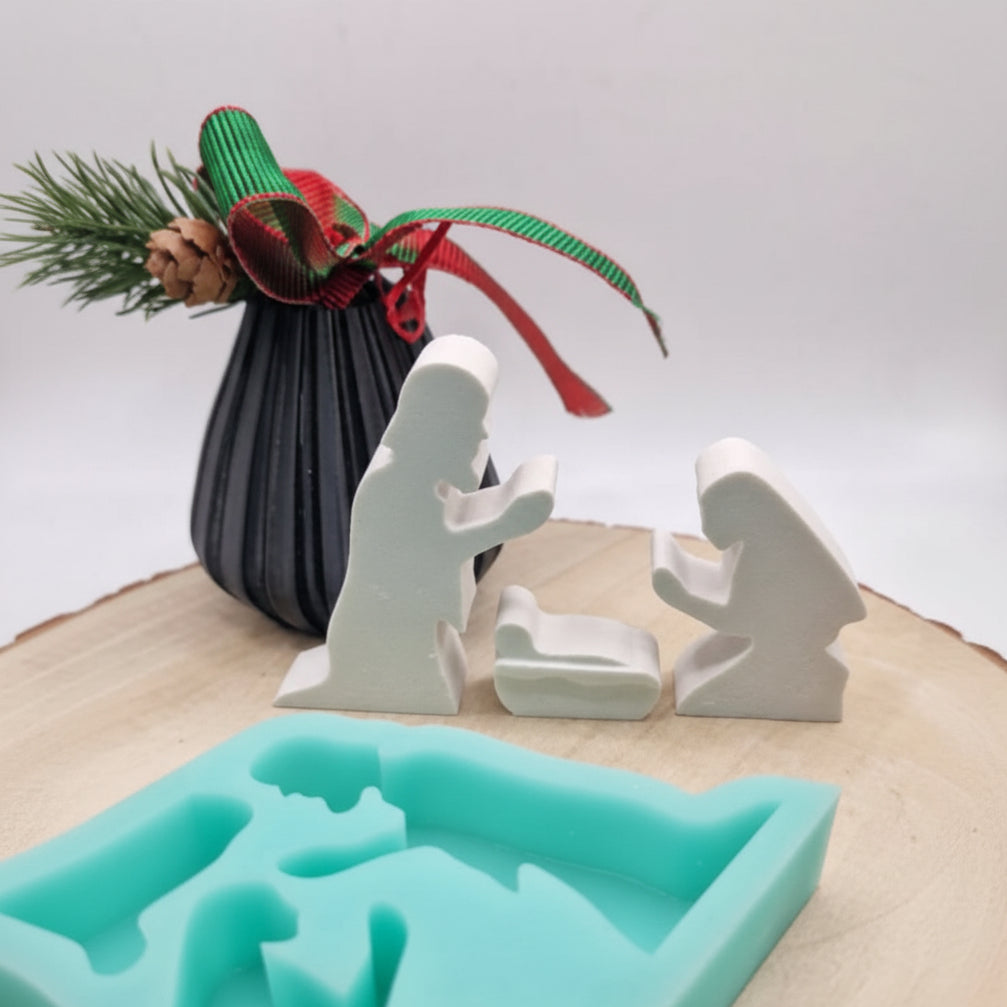 Silikonform Gießform Maria und Josef zum Gießen von stimmungsvoller Weihnachtsdeko aus Raysin, Beton oder Gips