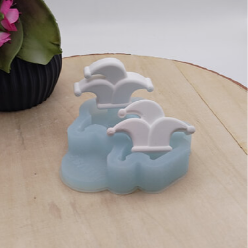 Silikonform Narrenkappe Mini für Raysin, Beton, Gips und Keramikpulver – kreative Gießform für Karneval Deko, Faschingsdeko, Streudeko und DIY Projekte