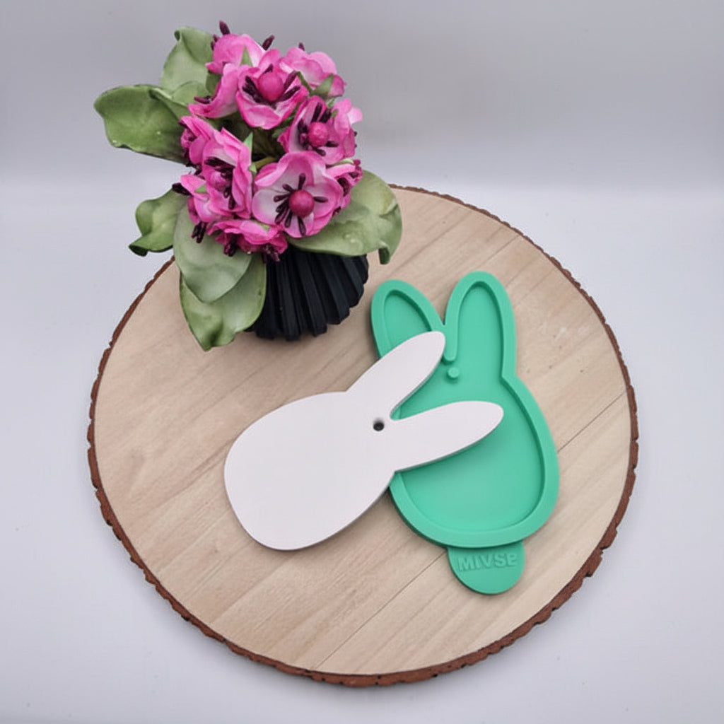 Silikonform Gießform Osterhase zum Gießen von kreativer Osterdeko aus Raysin, Beton oder Gips