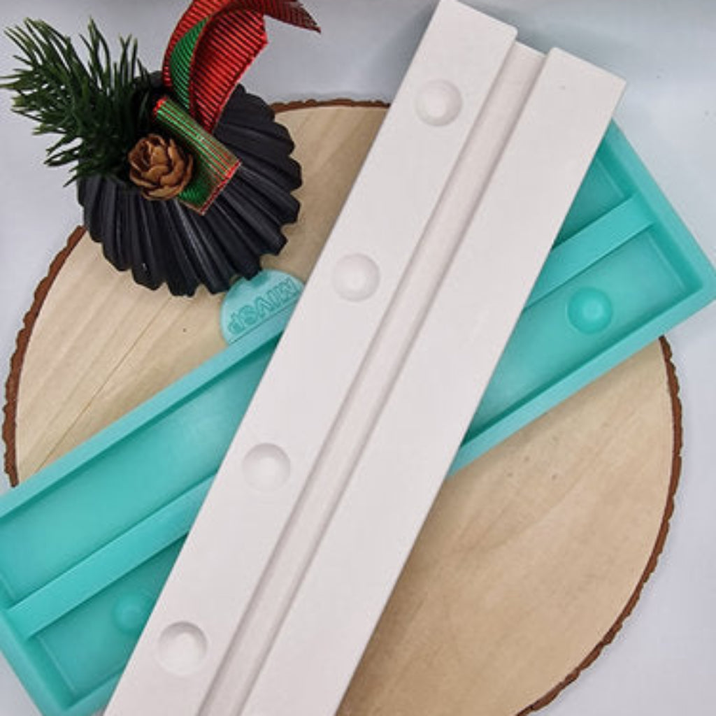 Silikonform Schwibbogen Glück Auf mit passender Halterung für weihnachtliche Lichterdeko aus Raysin oder Beton