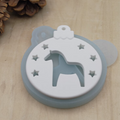 Silikonform Weihnachtskugel Dalapferd für Raysin, Beton, Gips und Keramikpulver – festliche Gießform mit Dalapferd Motiv für Weihnachtsdeko, Christbaumschmuck und skandinavische Winterdeko