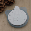 Silikonform Weihnachtskugel Kölner Dom mit Struktur B-Ware für Raysin, Beton, Gips und Keramikpulver – Gießform für festliche Weihnachtsdeko, Christbaumschmuck und kreative DIY Projekte