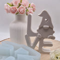 Silikonform Wichtel Love zum Gießen mit Raysin, Beton, Gips oder Keramikpulver für kreative DIY Deko und Geschenkideen.