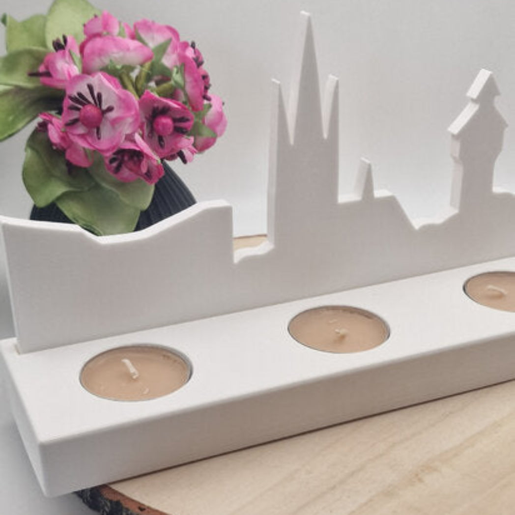 Gegossene Skyline Krefeld Hüls aus Raysin mit Silikonform Gießform als moderne DIY Stadt Deko und Geschenkidee für Krefeld Fans