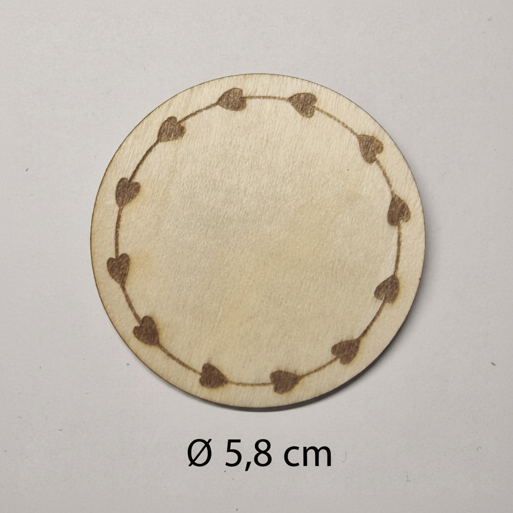 Verschiedene Holzdeko Motive als Kreativbeispiel für Dekoteller, Geburtstagsteller und selbstgemachte Deko.