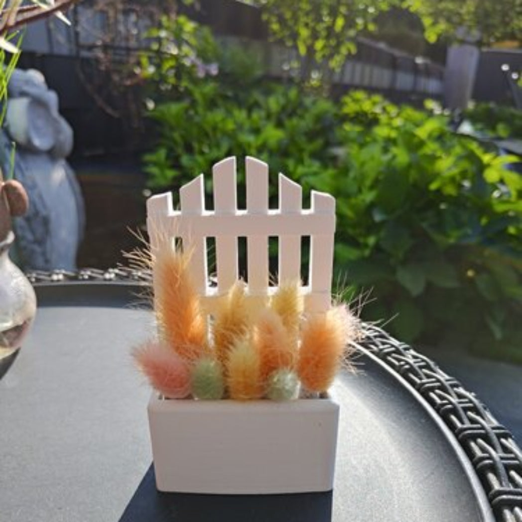 Gegossener Zaun Nr 1 aus Raysin mit Silikonform Gießform als kreative DIY Garten Deko und Geschenkidee für Haus und Garten Gestaltung